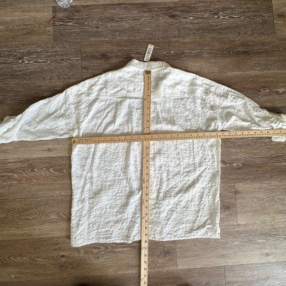 Max Studio Women's‎ Top Off White size XS New with tags button front - Picture 5 of 5